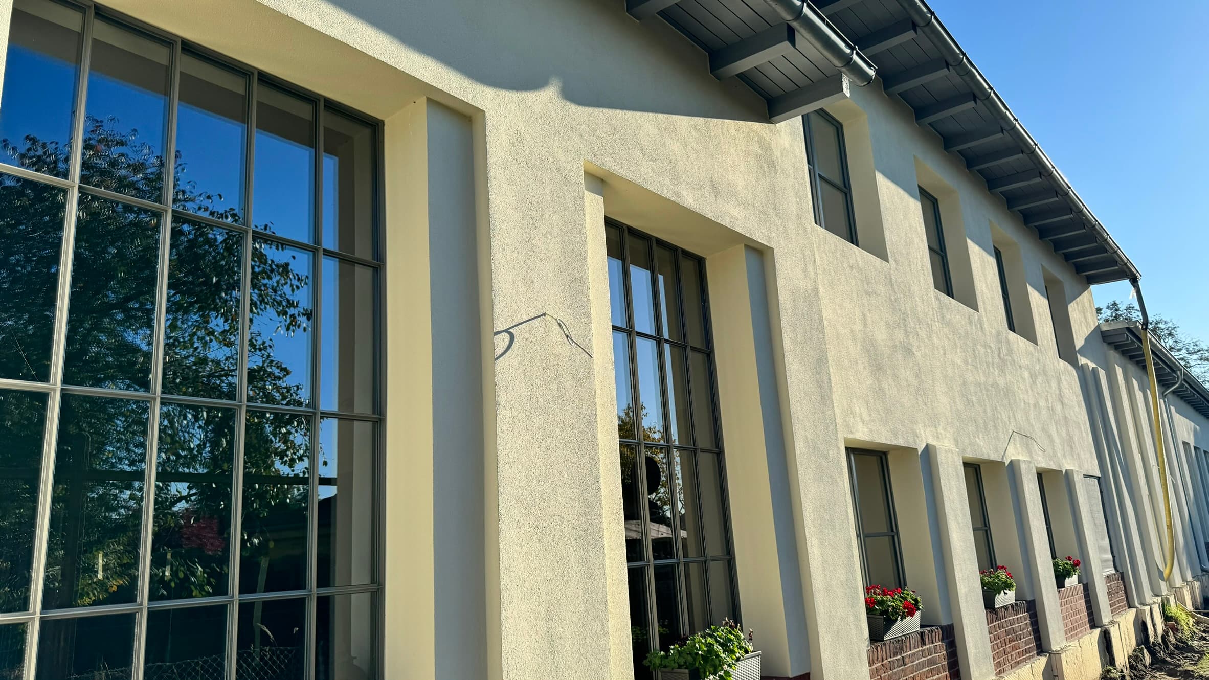 Umbau / Nutzungsänderung eines denkmalgeschützten Straßenbahndepots – 11