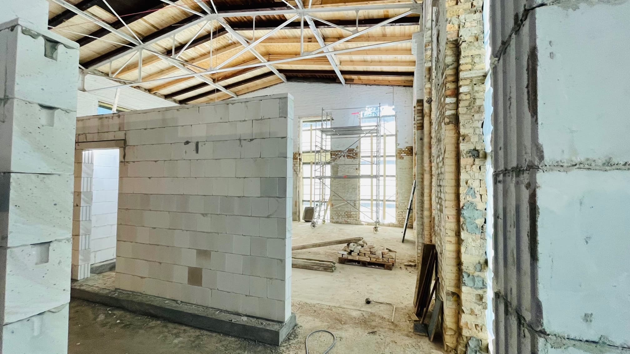 Umbau / Nutzungsänderung eines denkmalgeschützten Straßenbahndepots – 4